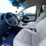 Toyota Alphard 2022 из Китая