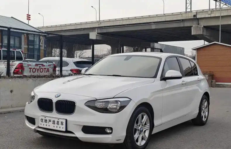 BMW 1 Series (Import) 2014 из Китая