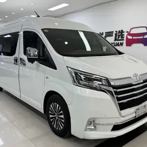 Toyota Hiace 2022 из Китая
