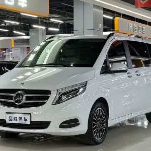 Mercedes-Benz V-Class 2018 из Китая