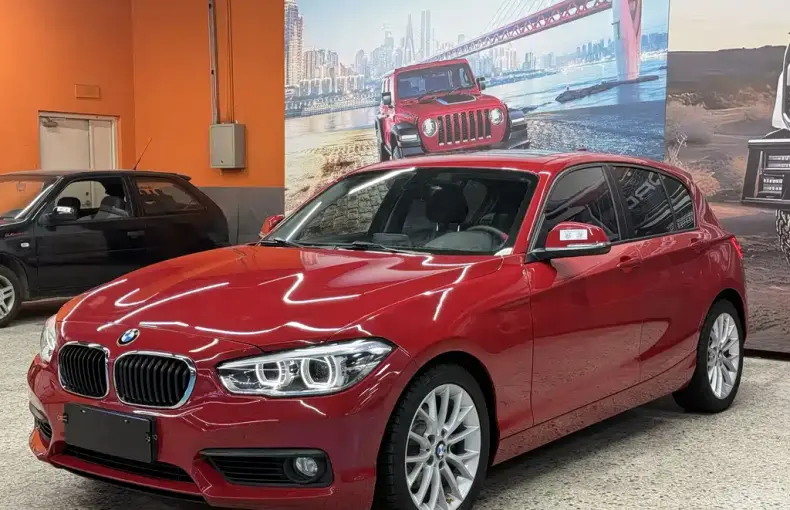 BMW 1 Series (Import) 2016 из Китая