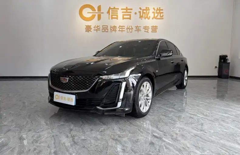 Cadillac CT5 2023 из Китая
