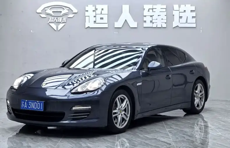 Porsche Panamera 2012 из Китая