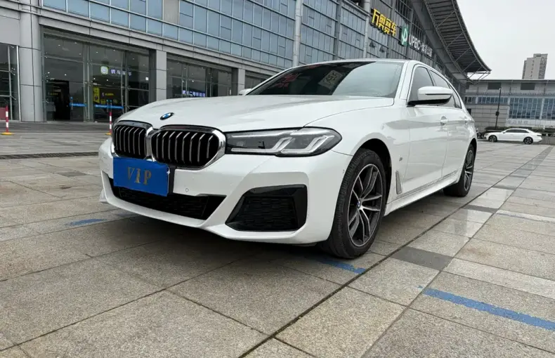 BMW 5 Series 2021 из Китая