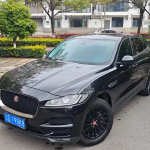 Jaguar F-PACE 2017 из Китая