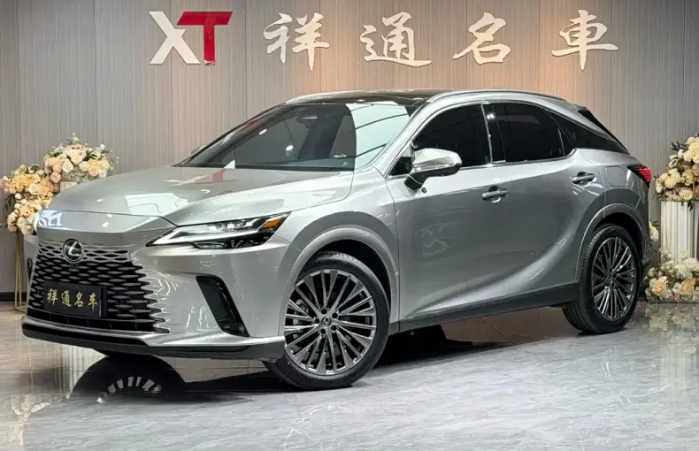 Lexus RX 2025 из Китая