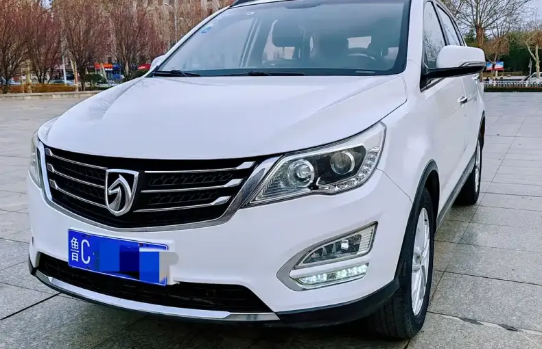 Baojun 560 2016 из Китая