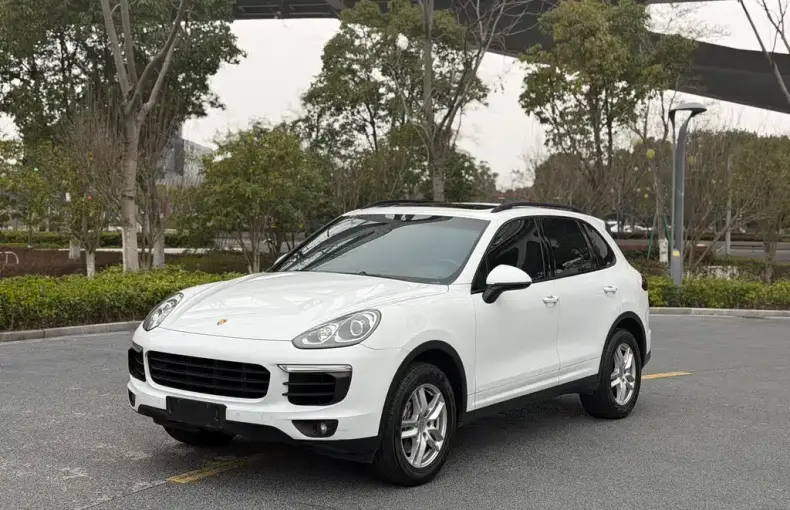 Porsche Cayenne 2017 из Китая