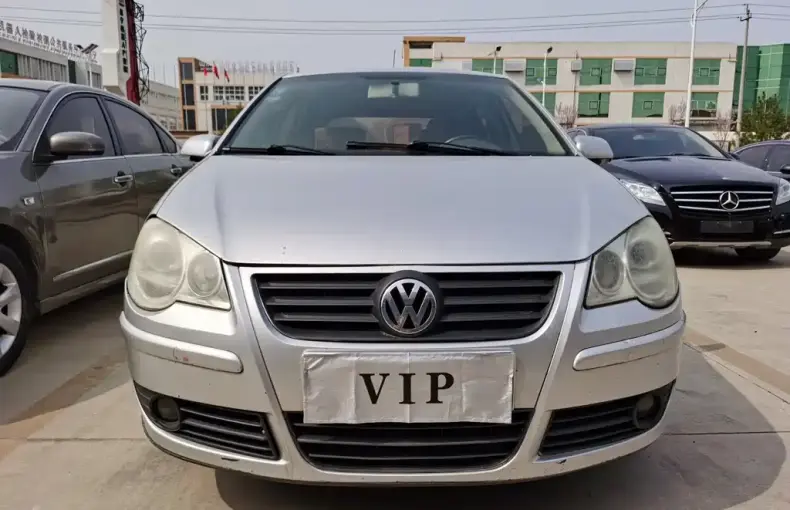 Volkswagen Polo 2007 из Китая