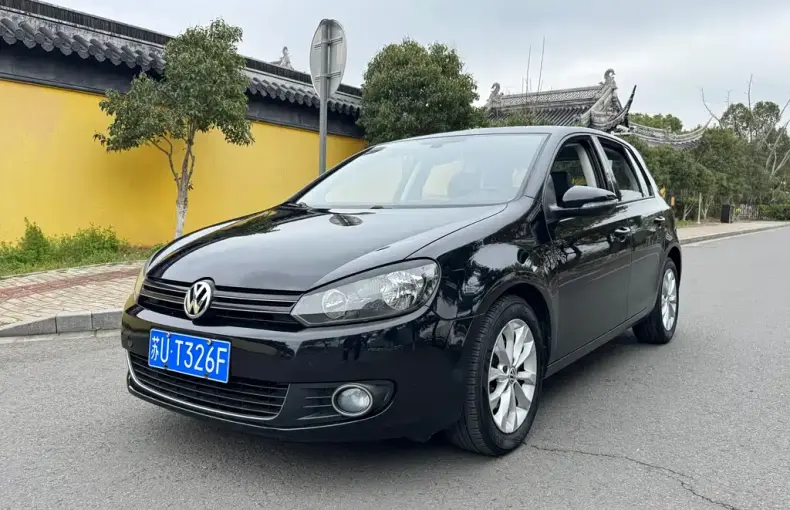 Volkswagen Golf 2011 из Китая