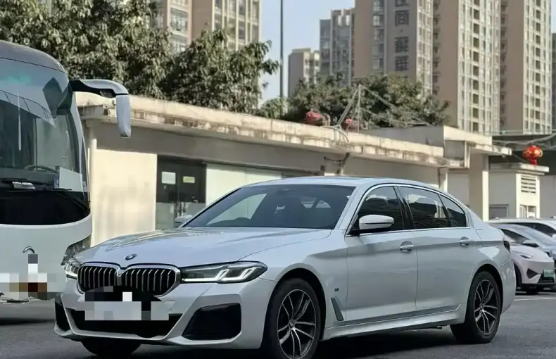 BMW 5 Series 2021 из Китая
