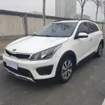 Kia KX Cross 2017 из Китая