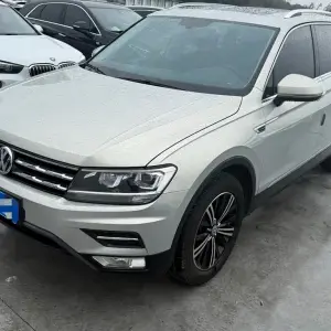 Volkswagen Tiguan L 2019 из Китая