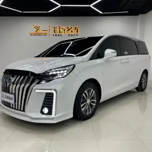 Buick GL8 2022 из Китая