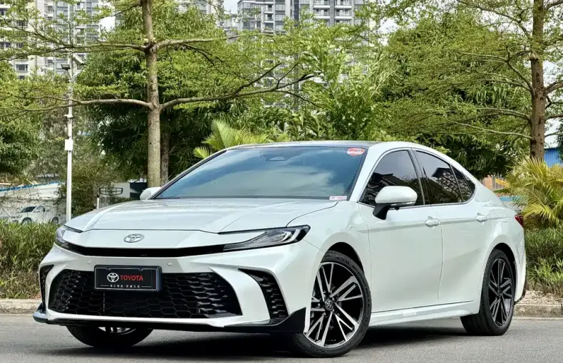 Toyota Camry 2026 из Китая