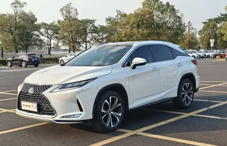 Lexus RX 2022 из Китая