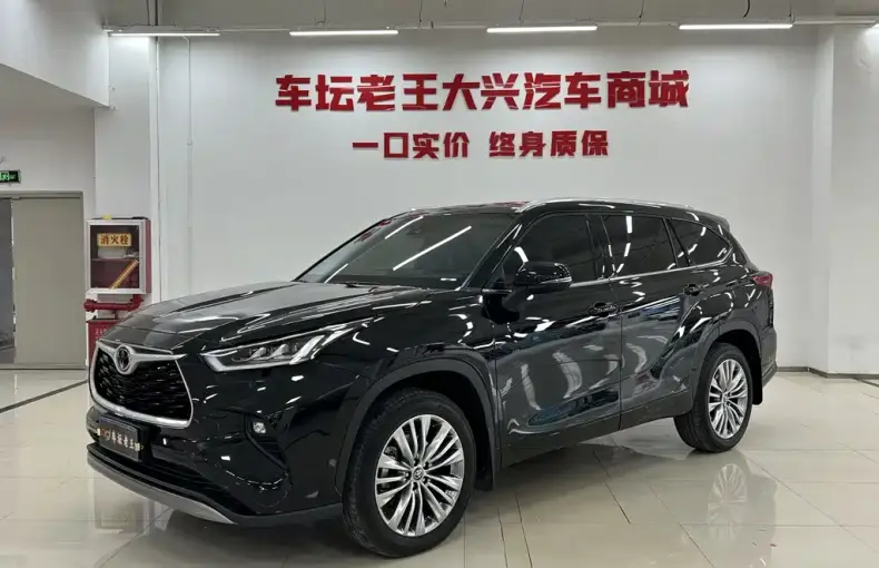 Toyota Highlander 2025 из Китая