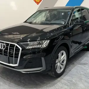 Audi Q7 2024 из Китая