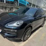 Porsche Cayenne Hybrid 2023 из Китая