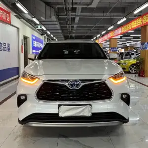 Toyota Highlander 2023 из Китая