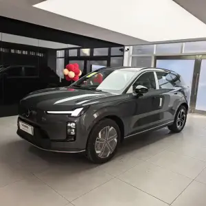Volvo 沃尔沃XC70插电式混动 2026 из Китая