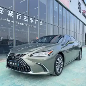 Lexus ES 2023 из Китая