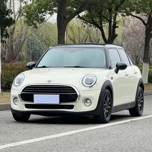 MINI Mini 2019 136 л.с. — лот 57840581 из Китая