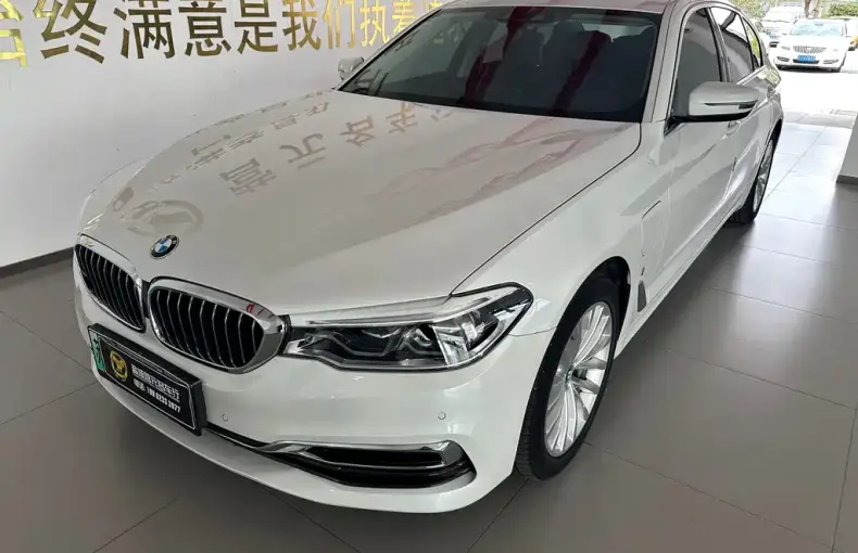 BMW 5 Series New Energy 2019 из Китая