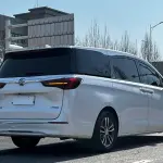 Buick GL8 2022 из Китая