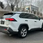 Toyota RAV4 2021 из Китая