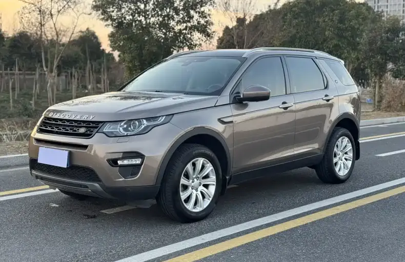 Land Rover Discovery Sport 2016 из Китая