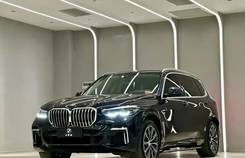 BMW X5 2023 из Китая