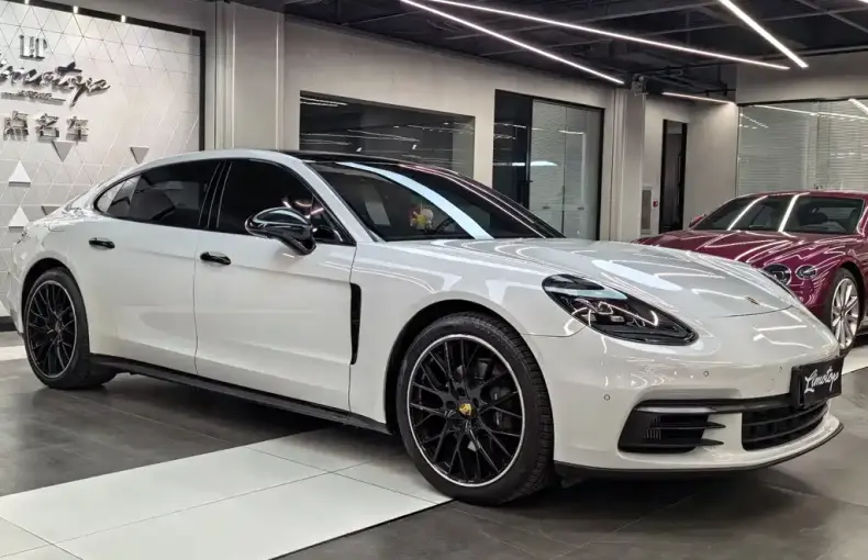 Porsche Panamera 2019 из Китая