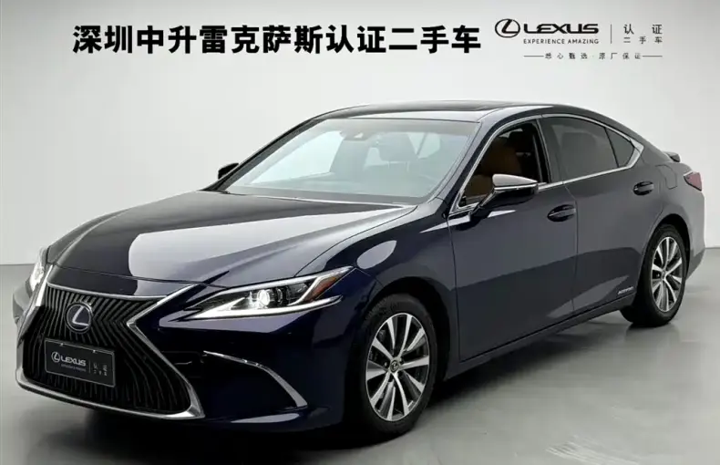 Lexus ES 2019 из Китая