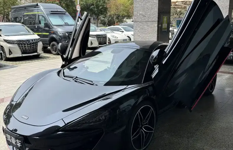 McLaren 570 2019 из Китая