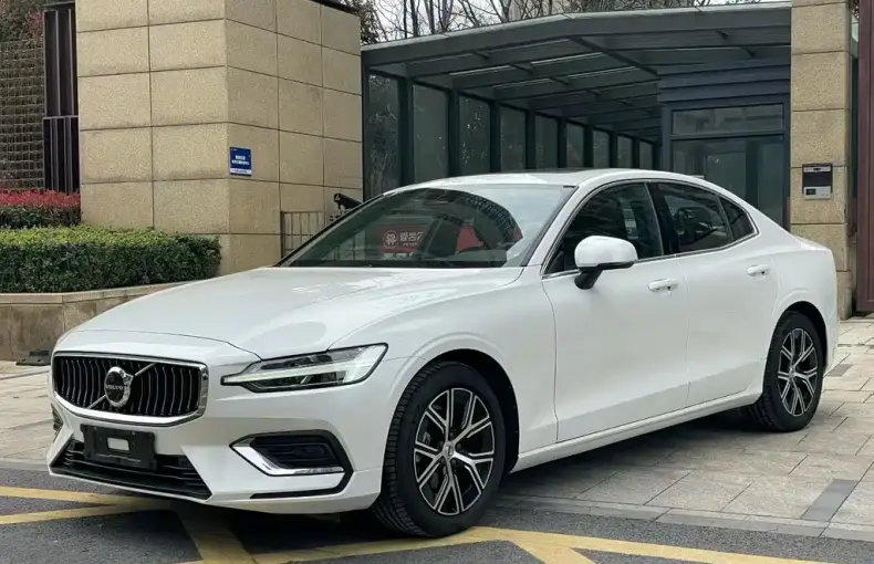 Volvo S60 2024 из Китая