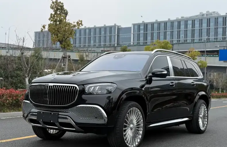 Mercedes-Benz GLS 2023 из Китая