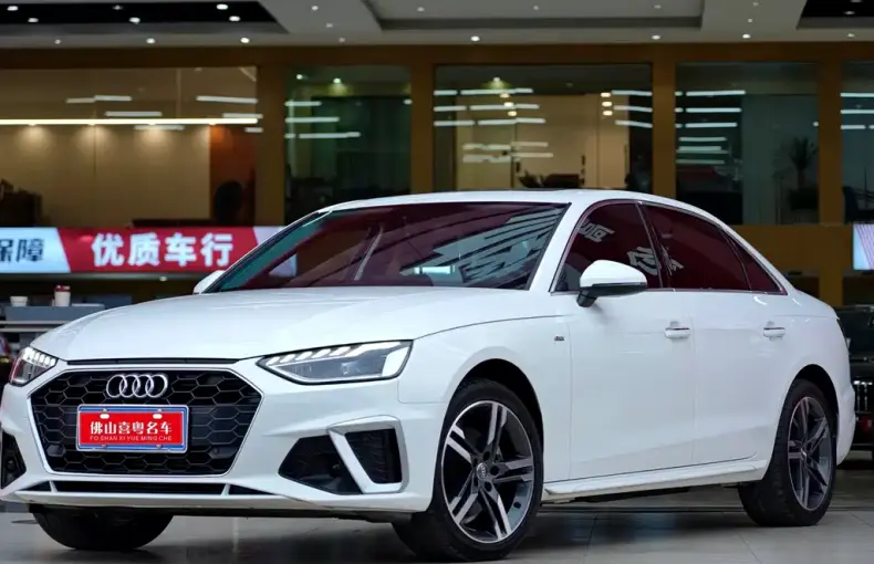 Audi A4L 2022 из Китая
