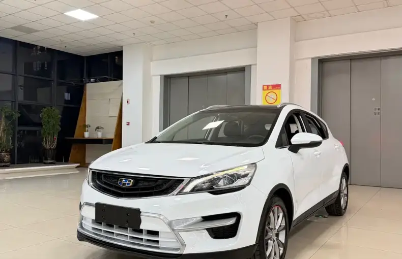 Geely Emgrand GS 2017 из Китая