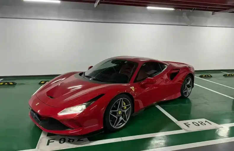 Ferrari F8 2022 из Китая