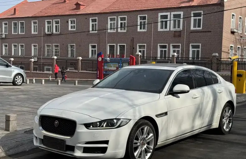 Jaguar XEL 2018 из Китая