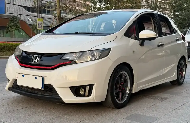 Honda Fit 2017 из Китая