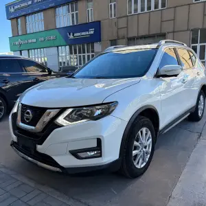 Nissan X-Trail 2017 из Китая