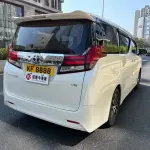 Toyota Alphard 2016 из Китая