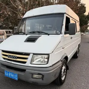 IVECO Daily 2015 из Китая