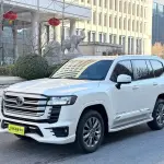 Toyota Land Cruiser 2025 из Китая