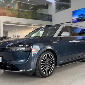 AITO 问界 AITO M9 2024 152 л.с. — лот 57643781 из Китая