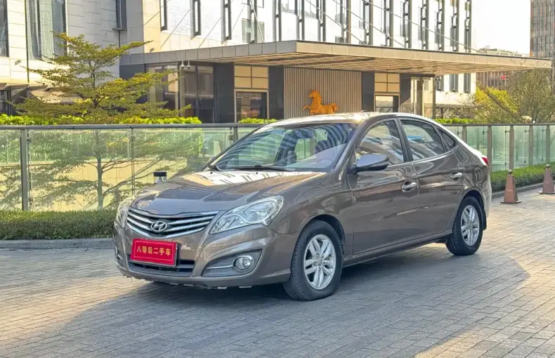 Hyundai Elantra 2013 из Китая