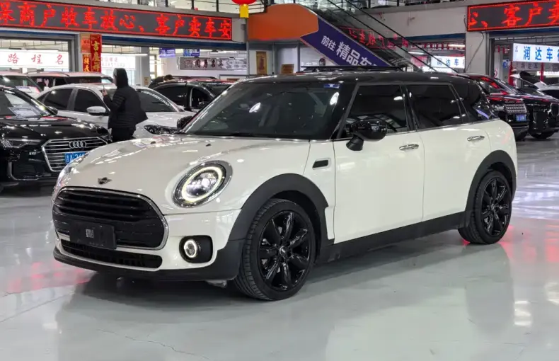 MINI Mini Clubman 2021 из Китая