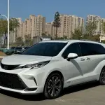 Toyota Granvia 2023 из Китая